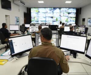 SOS Comércio: Prefeitura de Vitória lança botão do pânico virtual Lançamento do Sistema SOS Comércio.