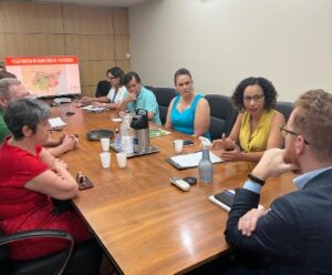 Deputados repudiam municipalização de escola em Itapemirim