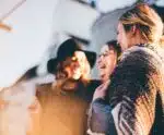 Qual é a cidade do Brasil com maior proporção de mulheres na população?