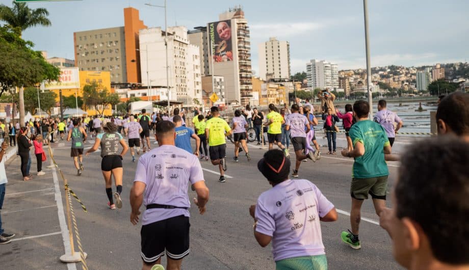 Quem quiser participar, deve fazer inscrição gratuita pelo aplicativo Nosso Esporte Cachoeiro.
Foto: Divulgação/PMCI Quem quiser participar, deve fazer inscrição gratuita pelo aplicativo Nosso Esporte Cachoeiro.
Foto: Divulgação/PMCI
