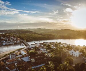 Cidade do ES pagará R$ 250 mil a professores por produtividade Anchieta já teve mais de 1.8 mil empregos com carteira assinada