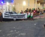 Pais protestam contra municipalização de escola em Cachoeiro