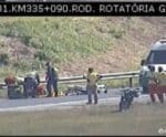 Motociclista perde controle da moto, cai e morre na BR-101