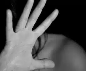 Homem é preso por molestar menina de 13 anos em Venda Nova do Imigrante
