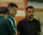 Fred, ídolo do Fluminense, sofre assalto à mão armada no Rio