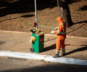 Servidora de Castelo alega contaminação no trabalho e pede indenização