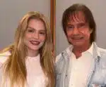 Roberto Carlos posa com Luísa Sonza em ensaio para especial de fim de ano