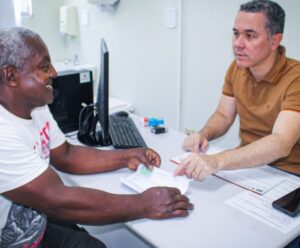 Projeto “Saúde mais perto de você” atende mais de 400 pessoas no Otto Marins