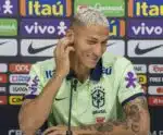 Richarlison revela que torce para o Vasco e diz ver jogos na Inglaterra