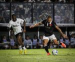 Botafogo perde 3ª seguida, tem título ameaçado e Vasco sai do Z-4