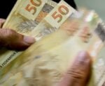 Caixa libera abono salarial para nascidos em novembro e dezembro