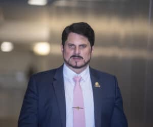 Marcos do Val apresenta PEC contra o tráfico de crianças e adolescentes