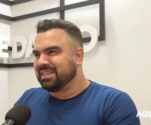 Governo X Oposição: secretário fala sobre desafios e fake news