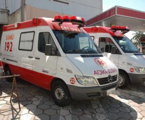 Mulher cai de cavalo desgovernado em Jerônimo Monteiro ambulância Samu