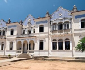 Prefeitura de Alegre inicia obras na Escola Professor Lellis