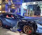 Astro de ‘Pantera Negra’ destrói Ferrari milionária batendo em carro estacionado