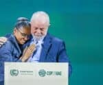 Emocionado, Lula quebra protocolo para Marina Silva discursar na COP28