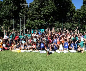 Mais de 100 crianças de projetos sociais participam de Natal Feliz Natal Feliz - Unimed