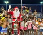 🎅🏽 Natal nas Comunidades: Papai Noel visita crianças do bairro Zumbi