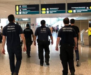 Agente da PF suspeito de contrabando participou de série de TV sobre aeroportos