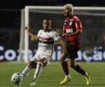 São Paulo se despede do Brasileirão com vitória sobre o Flamengo