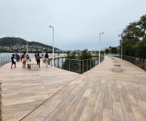 Urbanização de orla no ES impressiona moradores e turistas