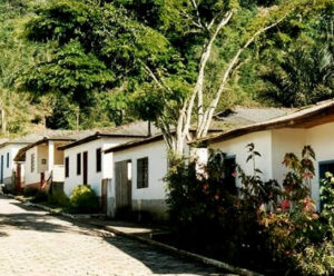 Um dia em Patrimônio da Penha. Confira roteiro com dicas imperdíveis Vilarejo Patrimônio da Penha