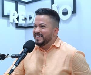 Empresário de moda, Eder Oza, fala sobre moda masculina de alto padrão