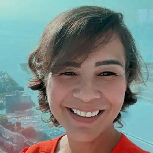Elisangela Teixeira
