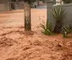 VÍDEOS: Forte temporal causa transtornos em Mimoso do Sul