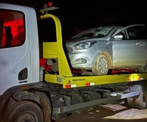Suspeito é preso tentando vender carro roubado em Atílio Vivácqua