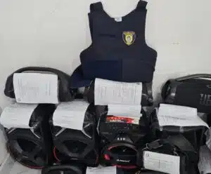 Caixas de som apreendidas durante réveillon no litoral Sul do ES