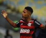 Corinthians desiste de negociação com o Fla por Matheus França