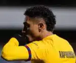 Lesionado, Raphinha será desfalque contra Real na final da Supercopa