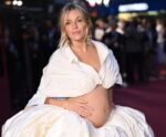 Sienna Miller dá à luz uma menina aos 42 anos