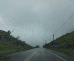 Como fica o tempo nesta terça-feira (23) no ES? Veja na previsão tempo - frio - inverno - chuva