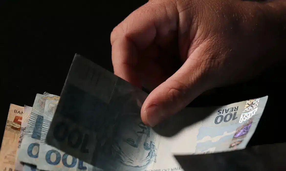 dinheiro esquecido - abono salarial - pis/pasep