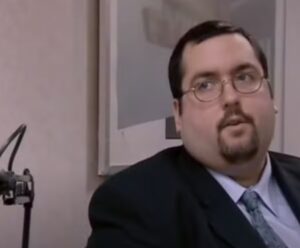 Ator do seriado ‘The Office’ e ‘O Lagosta’ morre aos 50 anos Ator The Office