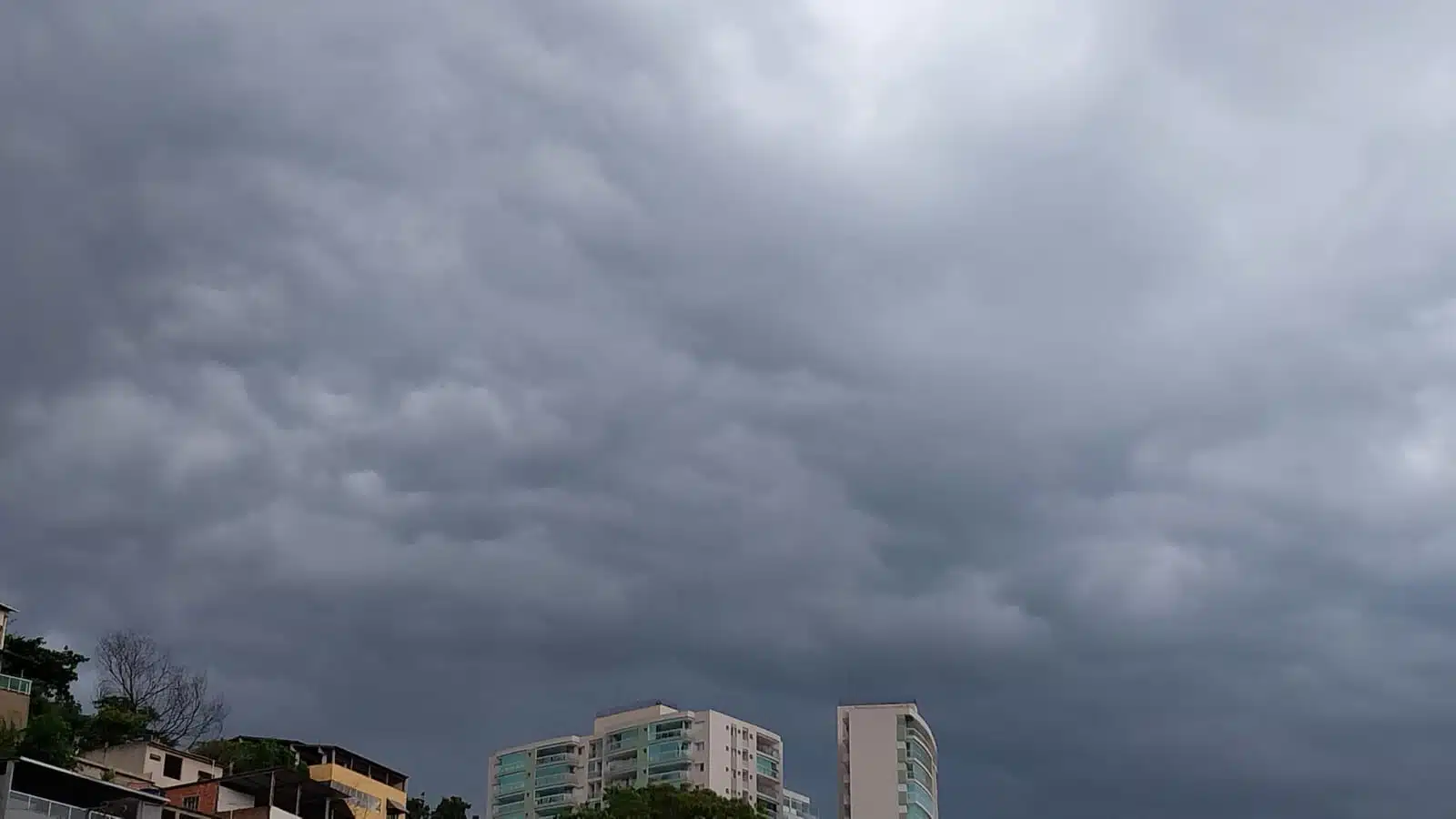 Alerta chuva e ventos intensos - águas de março