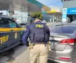 Carro com restrição de furto é recuperado pela PRF na BR-101