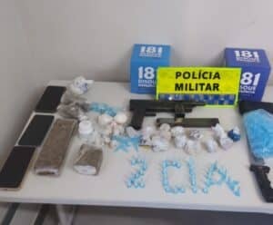 Criminoso é detido com drogas e submetralhadora no litoral do ES Criminoso detido no ES