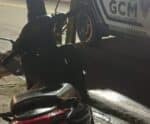 Homem é preso após ser flagrado com moto roubada em Cachoeiro
