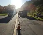 Acidente grave entre caminhonete e caminhão mata uma pessoa na BR-262