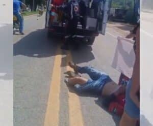 Motociclista fica ferido após ser atingido por caminhonete em Guaçuí