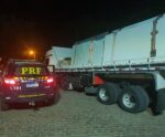 Caminhoneiro é preso pela PRF com drogas e arma carregada na BR 101