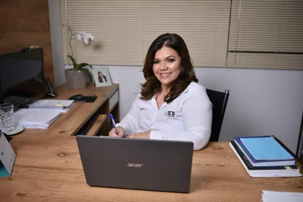 especialista em Isenção de IPVA para PcD, Vânia