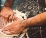 Oportunidade! Padaria contrata pessoas com e sem experiência em Cachoeiro