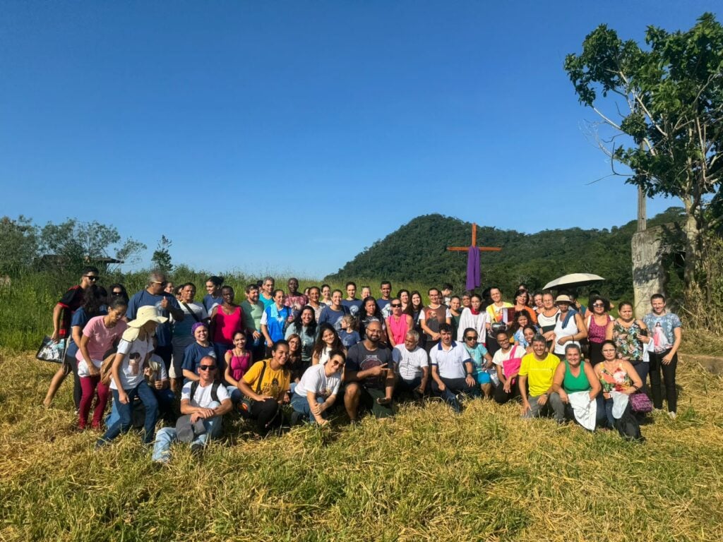 Caminhada Penitencial reúne fiéis no Morro das Andorinhas