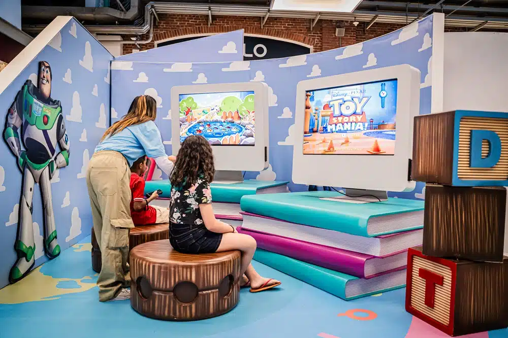 ES recebe exposição em comemoração aos 100 anos da Disney