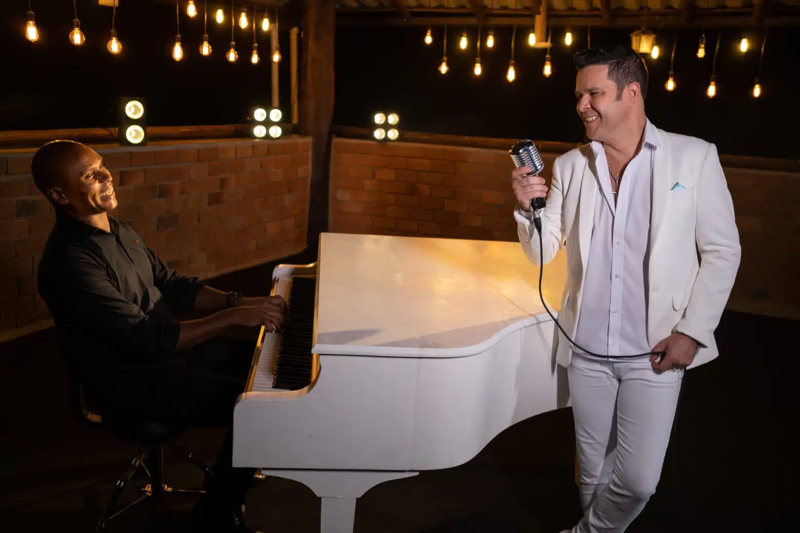 Fabiano Juffu Roberto Carlos